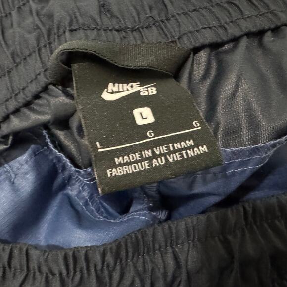 Nike SB Track pants Sz L Unisex - Picture 6 of 10